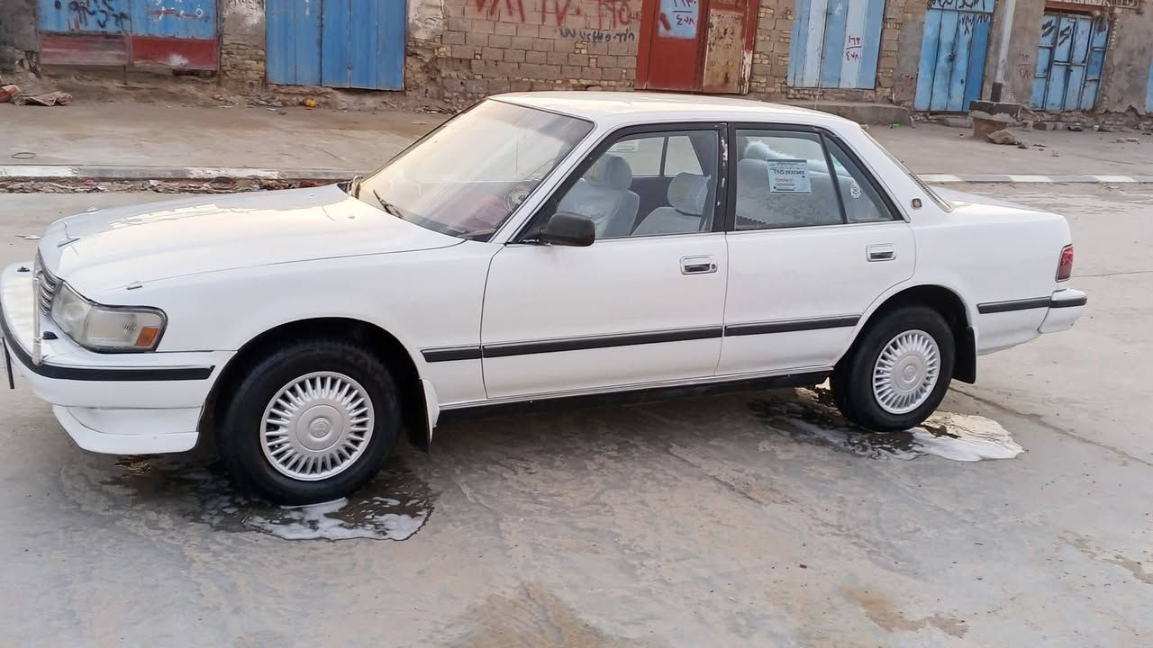 للبيع كروسيد ايسر ابلاد محرك كير حداديه كهربيات كله جاهزة رقم مثنى بسمنه تحويل ثاني يوم  سنويه جديدة لغايه 2027 سياره جاهزة مابيه نقص برغي  سعره 55 ورقة وبيه مجال مكان الناصرية الرفاعي مكلف بلنشر ***********
