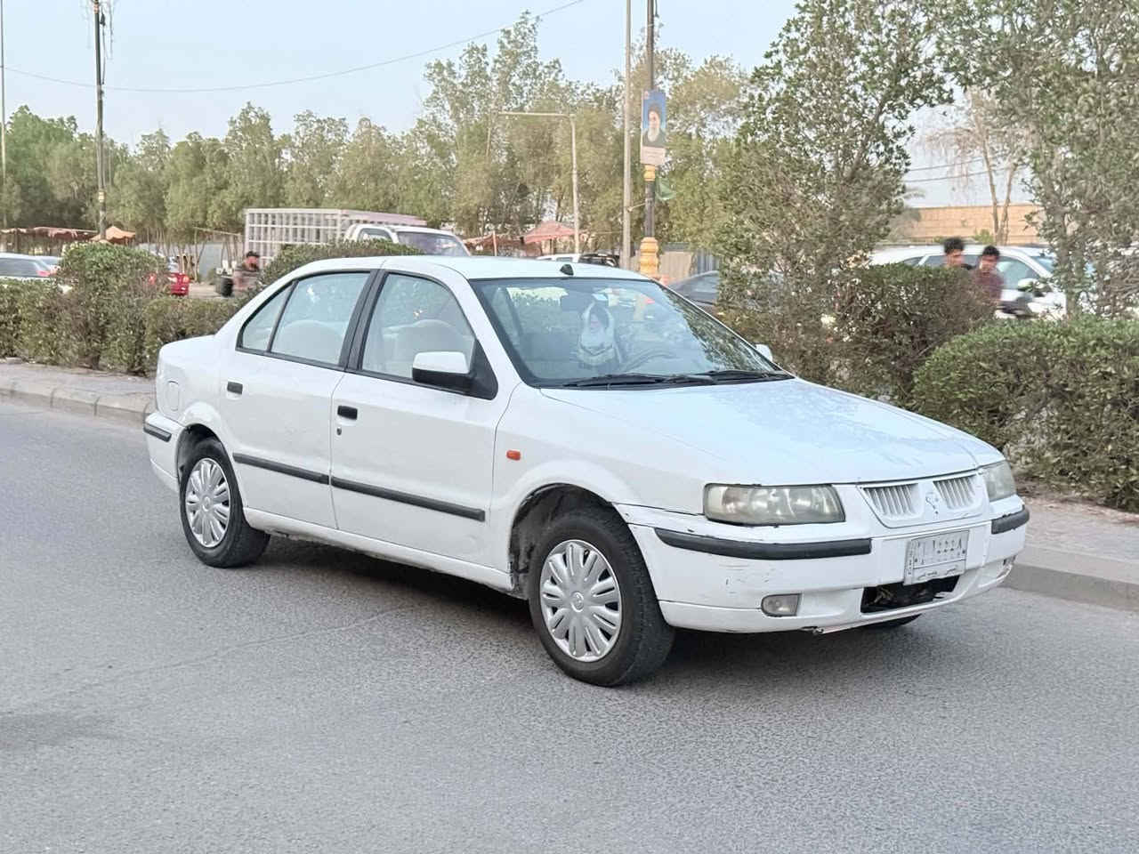 السلام عليكم لبيع سمند خصوصي موديل 2010محرك وكير نضيفات تخم تاير حداديه 80بل ١٠٠دواخل حلوه سياره خير من الله السعر ٢٨وبيه مجال بسيط  العنوان السماوه قضاء السوير للاستفسار ***********
