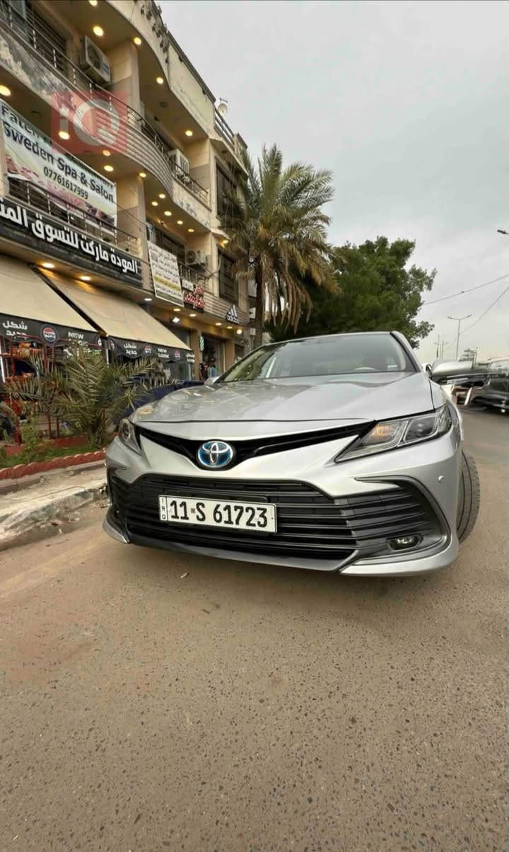 السلام عليكم كامري موديل 2023
السيارة خليجي وكاله عبد الطيف بس نظربت هنا والصور موضحه وين صار حادثهه السعر 175 قفل رقم التلفون ***********
