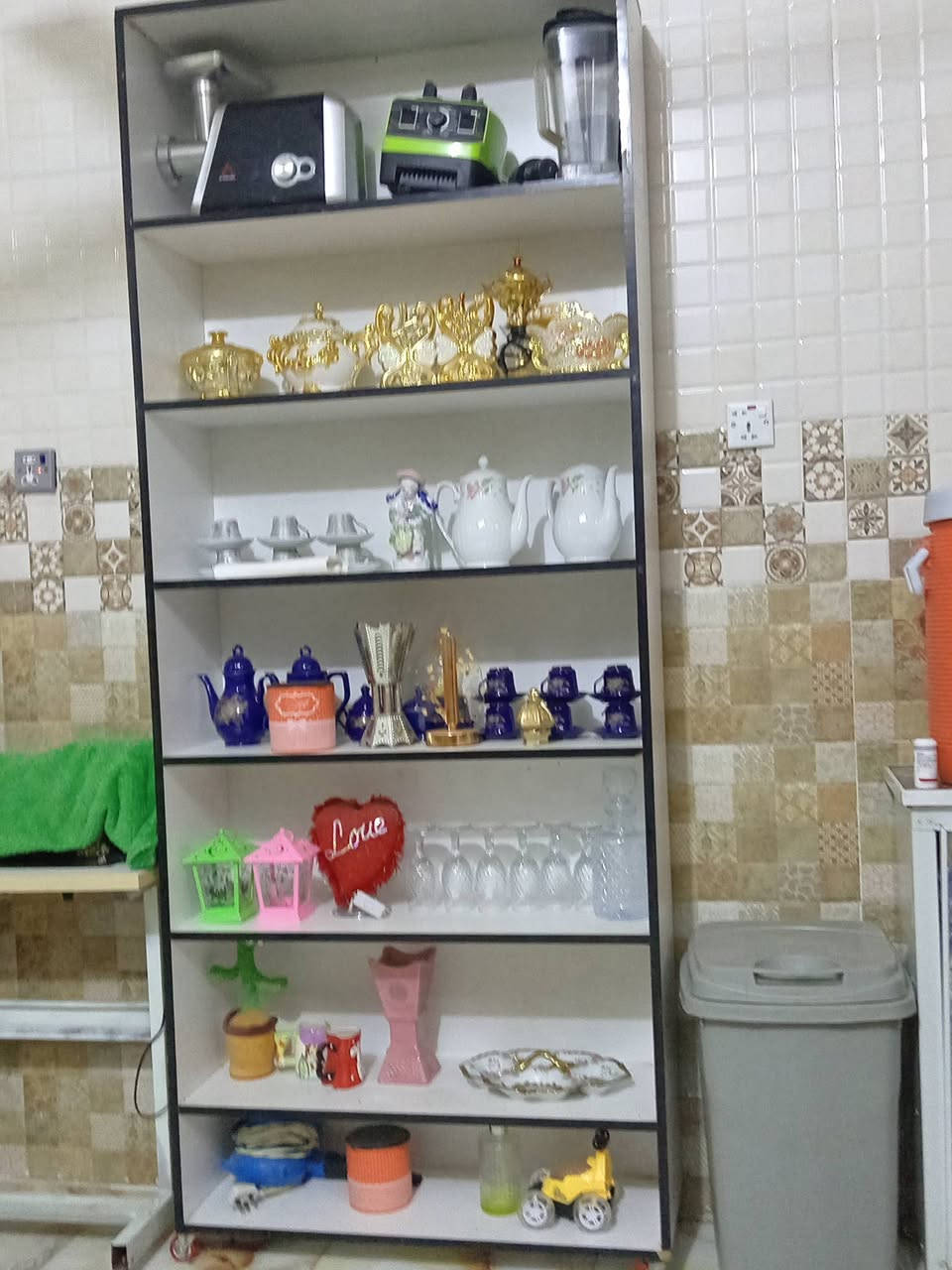 واتساب • خزائن • مطبخ