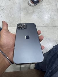 ايفون 13 برو ماكس • ٢٥٦ • بطاريه ٨٤