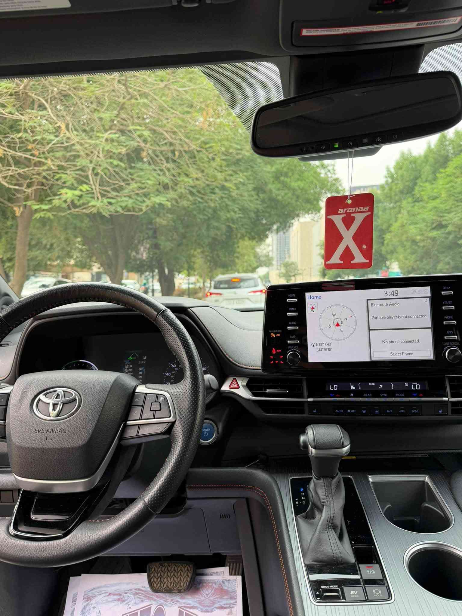 السلام عليكم
للبيع تيوتا سينا 2022 هايبر ✅
مكفوله كفاله عامه كلين ✅
Xse اعلى فئه ✅
ماشيه 20 km✅
عده كم ملاحضه رصعات خفيفه ‼️
سياره جداً نضيفه بدون صيغ ✅
رقم سياره بغداد تحويل ثاني يوم ✅
سياره فول مواصفات ✅
مقاعد Vip ✅
باقي مواصفات معروفه ✅
سعرها. 29$ دفترين وتسعين $ 
سياره بغداد حي الجامعه 📍
تواصل ***********📞
