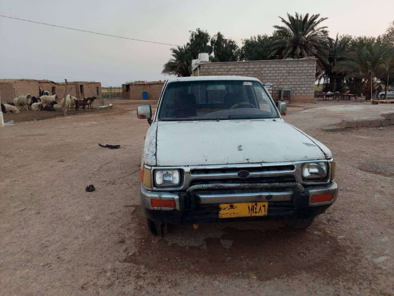بيكم للبيع رقم صلاح الدين اصفر كروسيدة كير ومحرك وكسل وشاصي وكهربائيات شرط بدون خياس المكان ديالى ناحيت العضيم بدون تحويل مستمسكات صاحبها موجودة السعر 25 بس مكاتبه اسويلك مكفوله سرقه وعشائر ***********

