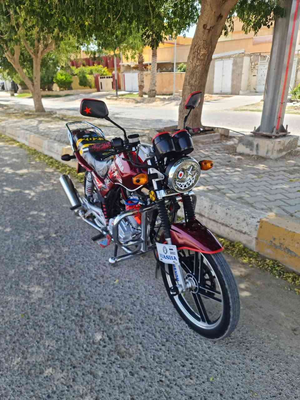 السلام عليكم 
للبيع هيوشه 2023 
محرك 150 السعر 850
وبي مجال بسيط  ستفسار 
***********

