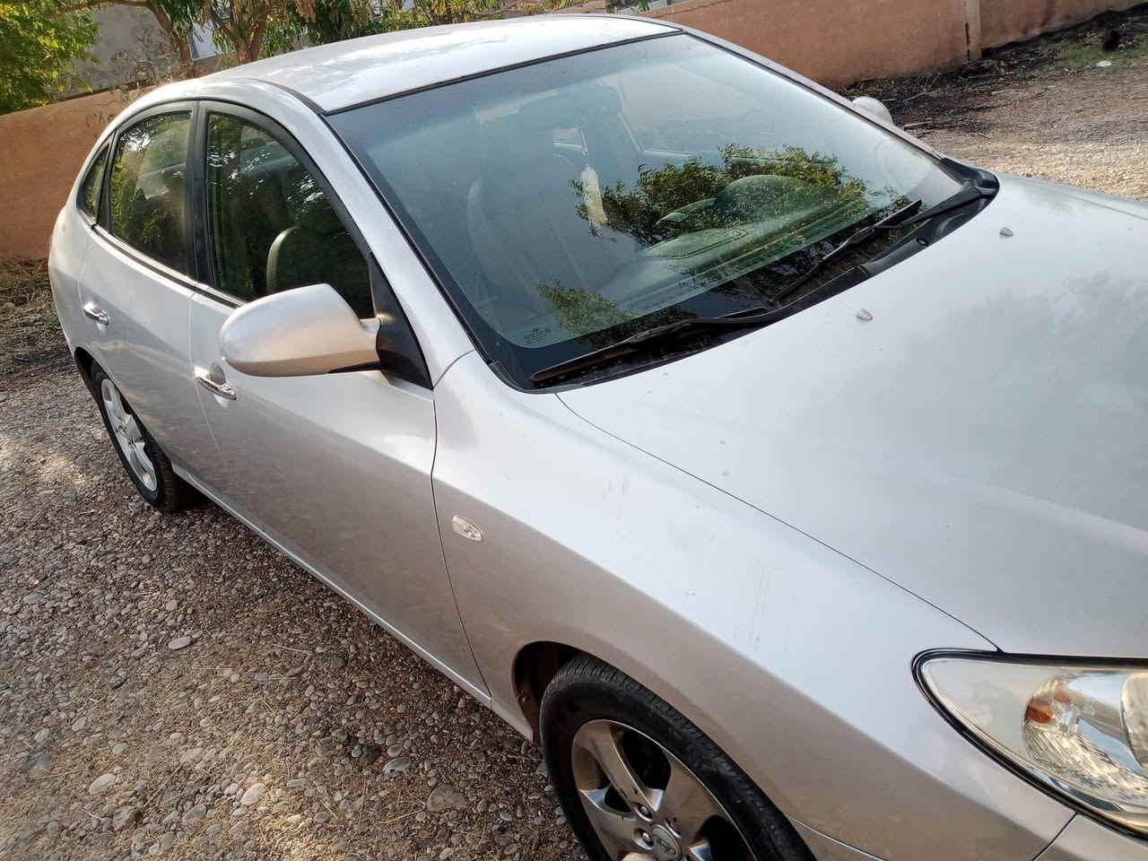 تازەداخل 2006ڕەقم یەک جوانە سقفو کەفرو خایسات بەشرت گێرو مەکینە بەشرت تایەی تازە ڕۆنی گۆڕاوە ساردوو گەرم مزبوت 146هەزار ڕۆشت کامل مسرف هەموگیانی بەشرت 44مەجالێ زۆر کم لە باوەنورە ***********

