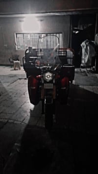 عندي ستوته للبيع  سعرها مليون وخمسميه وبيها مجال لشراي محرك فول  ستوته...