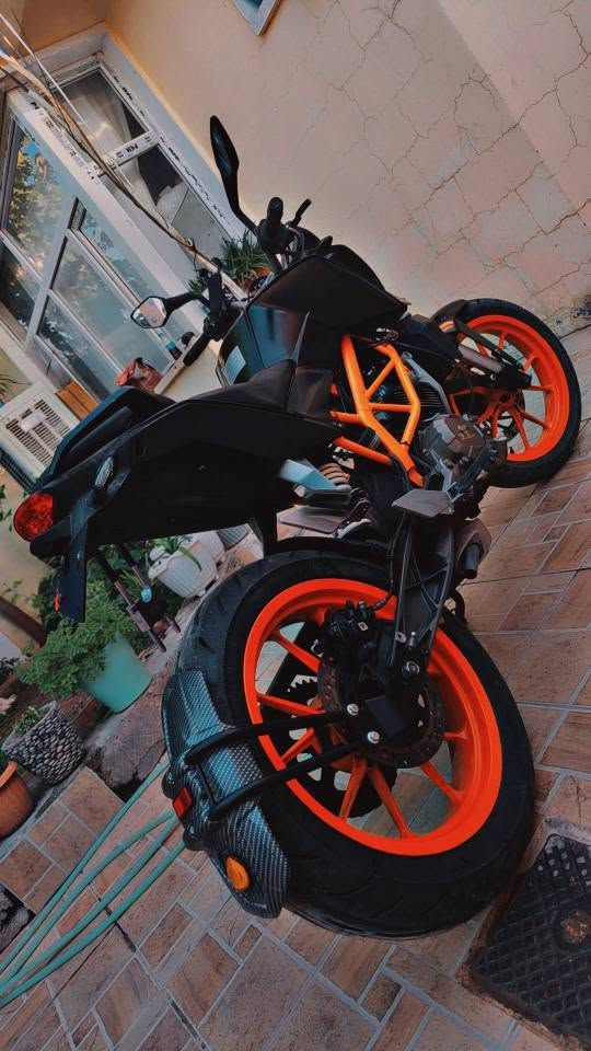 Ktm 2015
Engine air coolant 250 cc 
..........1200$.......
کی تی ام 
٢٥٠ دوک 
مکینه جاف 
٥ گێر 
.....١٢ وەرەق ... و مجال 
*********** أربيل, العراق
