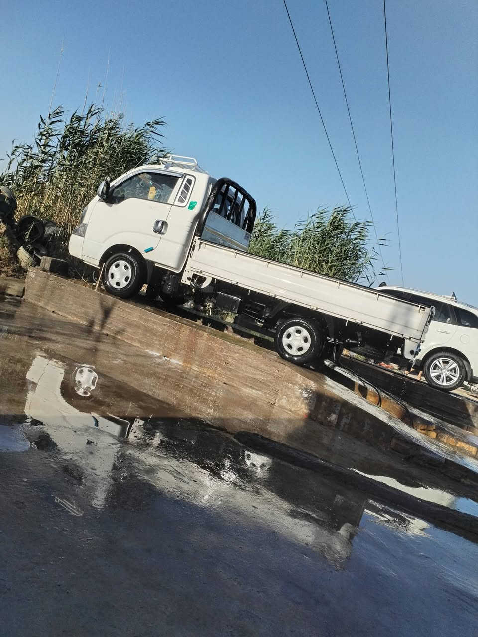 سلام عليكم سيارة كيا 14 محرك كير كفاله لاتنقيص ولاتبخير تبريد شغال بيه فقط شبر بربع سياره حلوه مال جناي عله أيدي مكان بابل
الاتصال ***********
