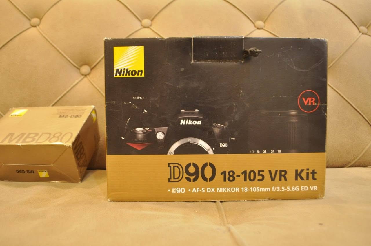 📸 للبيع Nikon D90
✅ قطعة نظيفة 100% ✅ شغالة بدون أي أعطال أو مشاكل ✅ الفحص مفتوح بأي مكان ✅ مناسبة للمبتدئين والمحترفين
المواصفات:
📷 دقة 12.3 ميگابكسل
🎥 تصوير فيديو HD 720p
⚡ سرعة تصوير 4.5 صور بالثانية
🎯 نظام فوكس 11 نقطة
📺 شاشة LCD قياس 3 إنج
💾 تدعم بطاقات SD / SDHC
🔋 بطارية أصلية تدوم لفترة جيدة
📸 تدعم جميع عدسات Nikon F-Mount مع وجود محرك فوكس داخلي
📦 الملحقات: ( عدسة 18-55 ، الشاحن، ملاحضة‼️ :البطارية تحتاج تبديل، رام 64 Gb، كراب للبطاريات. الكارتونة الاصلية...)

📩 للاستفسار مراسلة الخاص أو الاتصال.
واتساب :***********
واتساب:***********

الكاميرا استخدام شخصي وقطعة نظيفة 100%، والفحص مفتوح قبل الشراء.
