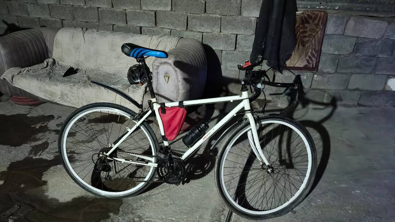 من رخصة الادمن

🔥 للبيع بايسكل C700 — جديد بالة 🚲

🤍 اللون: أبيض
⚙️ عدد السرعات: 7 سرعات
🛞 مقاس الإطارات: 26
💡 إشارة خلفية متغيرة الأوضاع
🌈 مازد أمامي متغير الألوان

✨ الحالة: جديد بالة، نظيف وما مستخدم إلا قليل/للتجربة [إذا كان هذا دقيقًا]، وجاهز للركوب.

🔥 شكله أنيق ورياضي، ومجهز بإضاءة أمامية وخلفية مميزة.

📍 الموقع: [بغداد البياع]
📩 للجادين مراسلة خاص
او واتساب***********

نقص جوب امامي فقط

