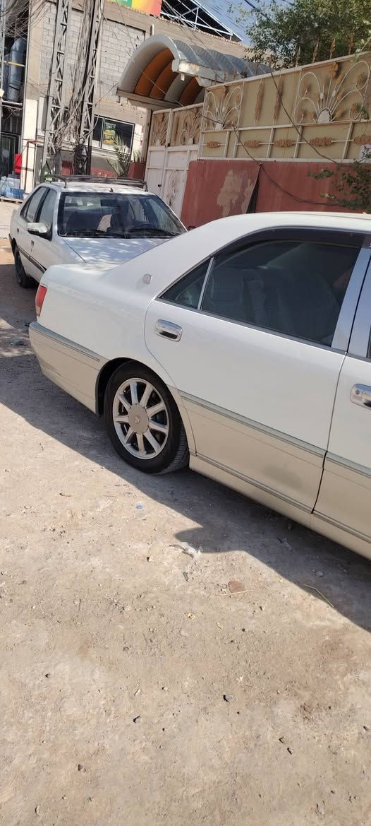 من رخصت لادمن ملكه للبيع كفاله عامه من كص ونقل وصوليات وضربه وصبغ سياره فوول للخير عد لفتحه ثلاجه اربع كشنات كهرباء كرستال اصل اربع دكم ديفور الكبير شاصي ٧٥ تبريد وحداديه ويل نجمه حداديه بجيس يعني شرط بعدهي بريحت الشركه والله بسمي مداور وين ميعجبك سعره ١٤٠وبيه مجال مكاني نجف *********** سياره عل شرط وعل فحص بيه هواي مواصفات بعد

