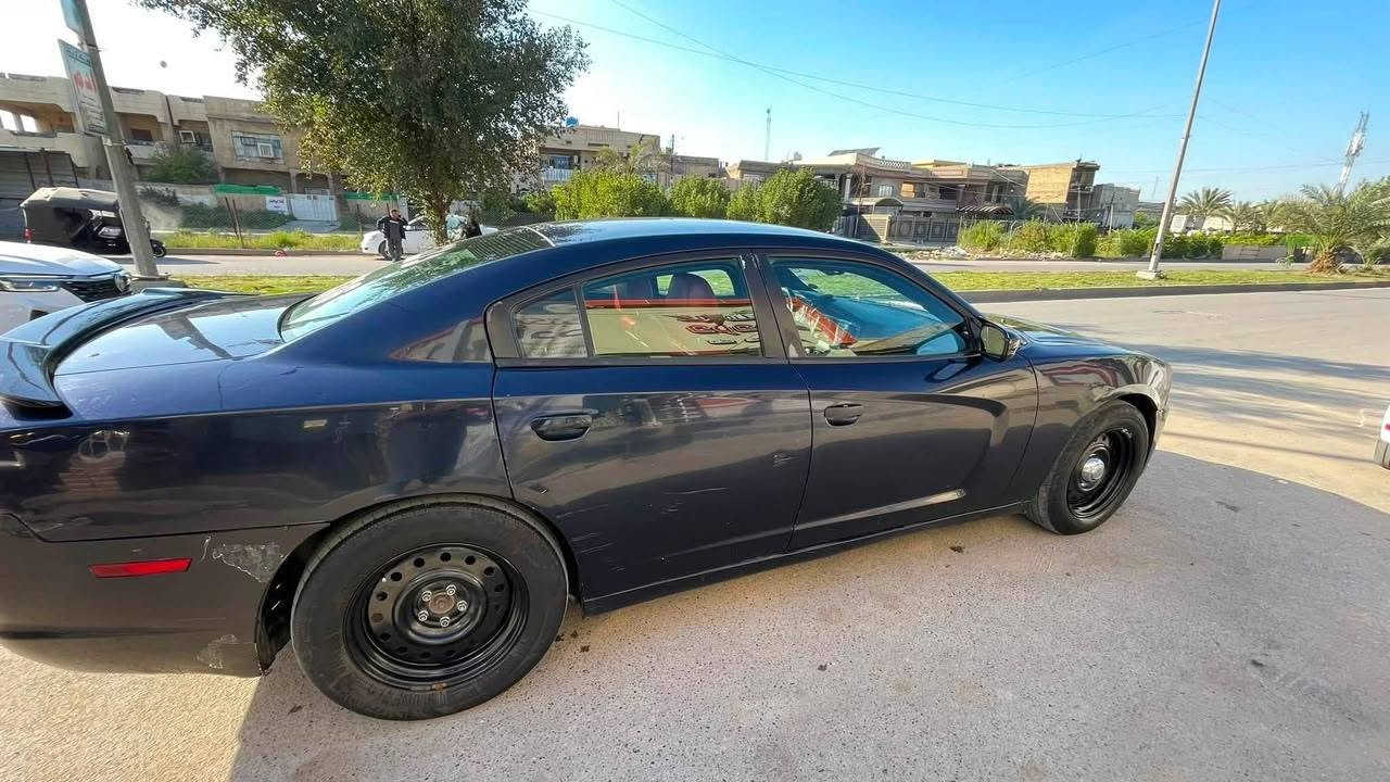 سلام عليكم جارجر للبيع اربيل موديل 12 بسمي سياره جاهزه نقص بيها مكينه ماعرف خابطه دهن بل دبه مال المي براد او مكينه ماعرف سياره شغاله بيها منصومه غاز كير اكسل صدر تخم تاير كله مكفوللات سياره بدون حادث كلين بيها فقط باب مبدل والبنيد مصبوغ فقط سعرها 105 وبيها مجال حك جيه كلش قليل مكانها بغداد ***********
