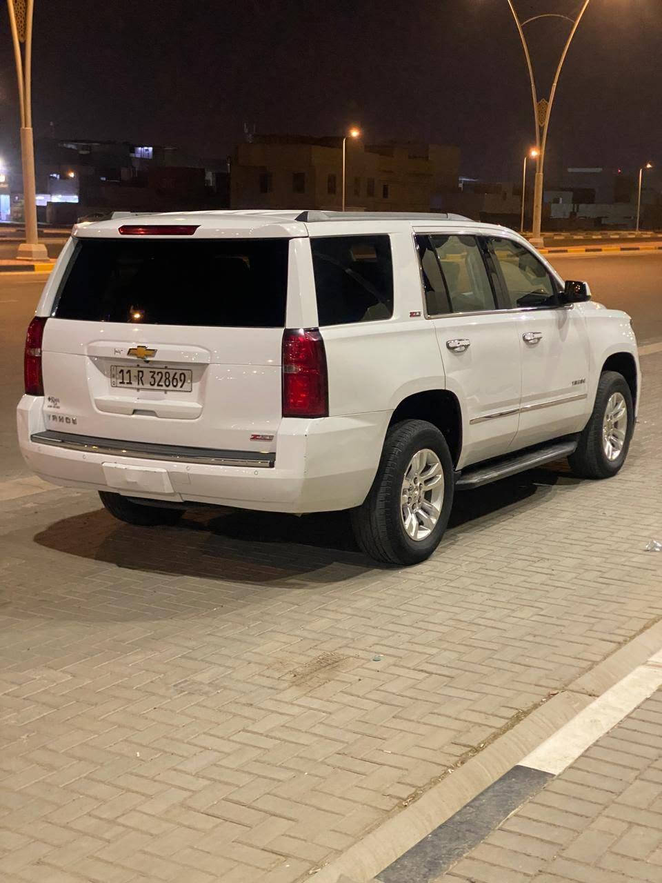 السلام عليكم تاهو للبيع
مديل 2018 وارد أمريكي
اعلئ فئه بالتاهو مواصفات Z71كشنات ملكي Vlp سياره فول مواصفات ع الأخير رقم بغداد دولي بسمي السعر 250بيها مجال كلش بسيط تخم تاير حداده تبريد سياره جاهزه العنوان البصره القبله والسونار بالمنشور  استفسار*********** واتساب  اتصال
