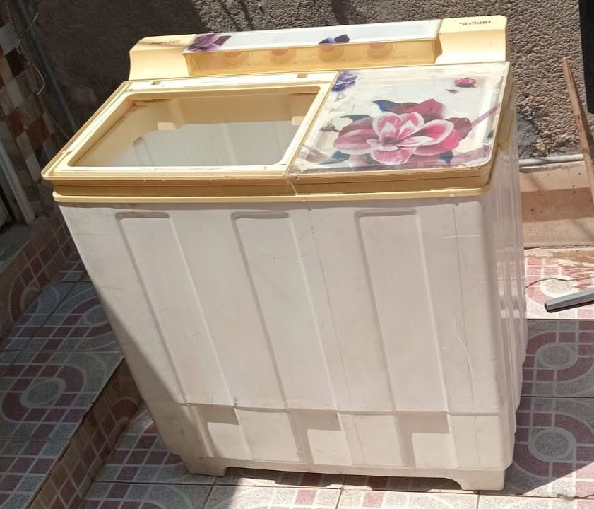 للبيع غساله حجم كبير شرط الشغل 
الشراي  يتصل *********** 👉هاذا رقم راعيه،،  مكلف بل نشر
