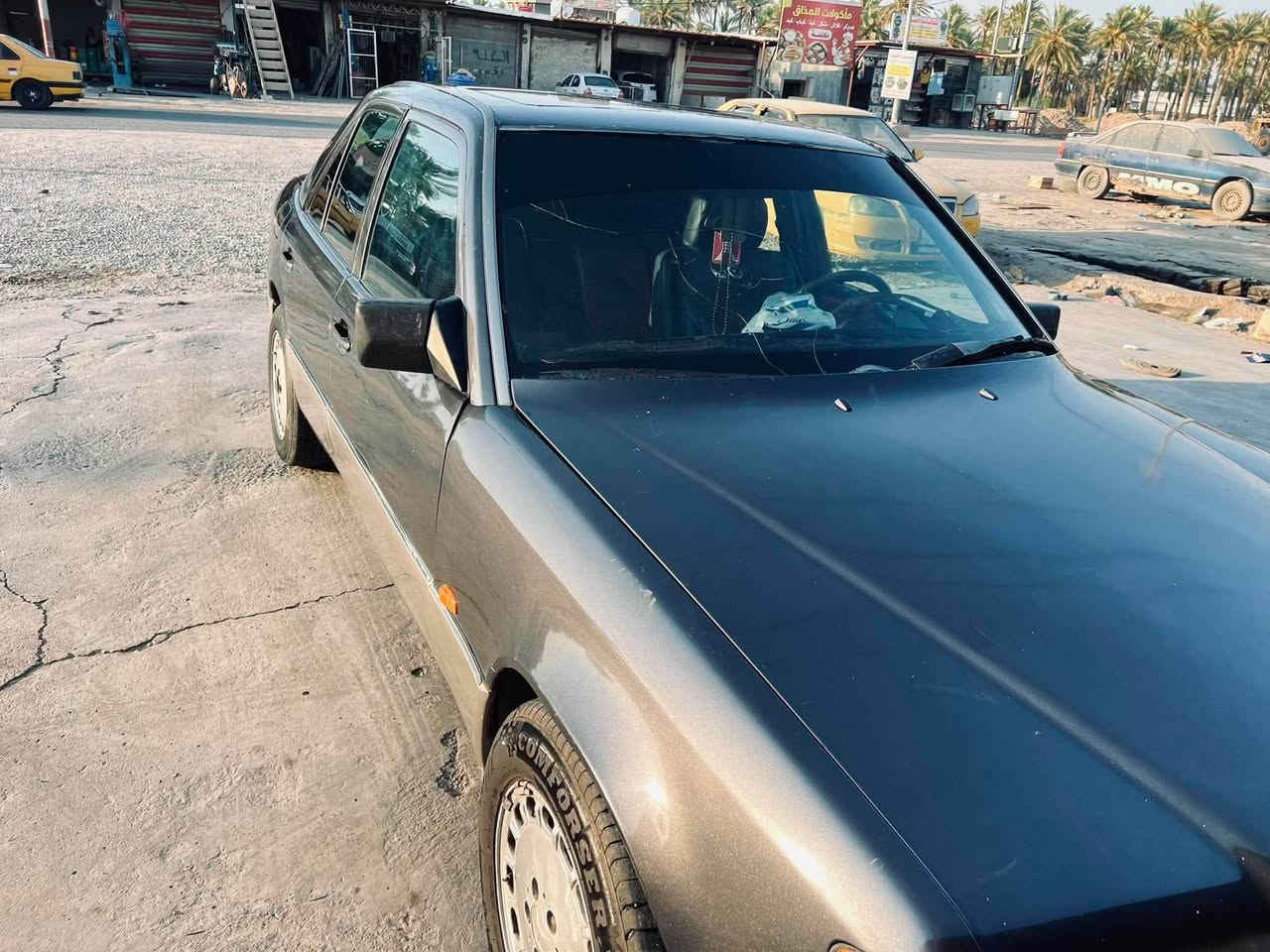 مارسدس دب موديل 91 رقم أنبار تحويل ثاني يوم. عندي وكاله بيها راعيها بغداد يريد تحويل جاهزه من كلشي نضيفه مال جني. صبغه جديده محرك محور بطه مكفوله من ضربه تخم. تاير. حداديه جديده دواخل جدد سعر 45 بيه مجال لعنوان الحله ناحيه لنيل 

***********
