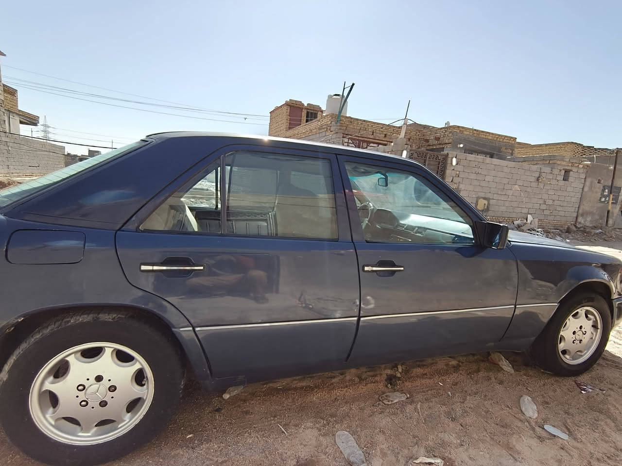 مارسيديس للبيع
دب 1991 محور 2500 
جاهزه تبريد شغال كير مكينه جديد كهربائيات كلها شغالها بأسمي مشروع وطني 
الرقم نجف 
عنواني ناصريه حي الجامعه
السعر 55 وبيها مجال 
***********
