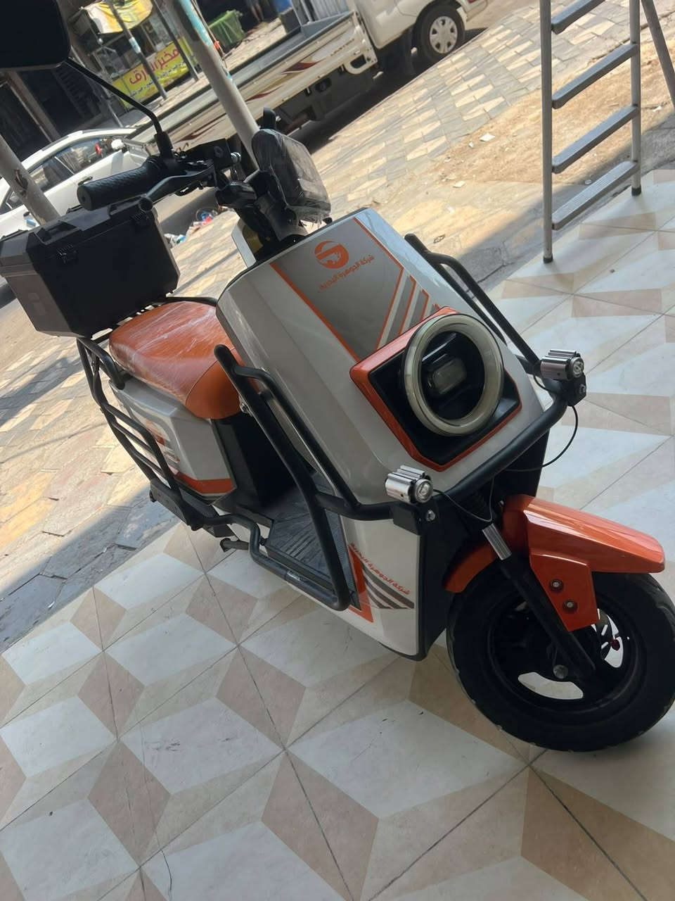 دراجة شحن • ٦ بطاريات • مدى ٧٥كم