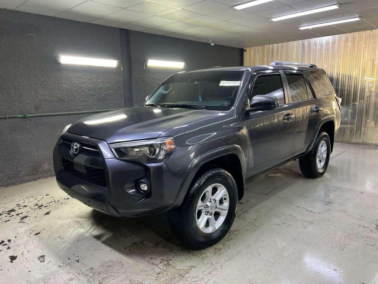 TOYOTA  4RUNNER   🔥 2022 SR5 Premium
JTEMU5JR6N6025503
~ تويوتا 4 رنر  
💵السعر 30الف و900دولار
~ وارد أمريكا  
~ موديل 2022
~ محرك 6 سلندر  / V6 
~ دبل أكسلة  4WD 💪
~ مواصفات SR5 فول 
~ بصمة 
~ شاشة كبير  
~ كاميرا 
~ كشن جلدة كهربائية 
~ كشن هيترة   
~ ويل كب كرومة 
~ حجم تايرات ١٧🌀
~ ( ٥ )خمسة راكب 
~ ماشي 10000الف ميل 
~ سيارة باب و جملغ صبغ 
~ إيرباگ ستيرن راجع  شركة 100%  
رقم أربيل
‏شارع فلسطين استفسار ***********الاستفسار عن طريق الاتصال او
