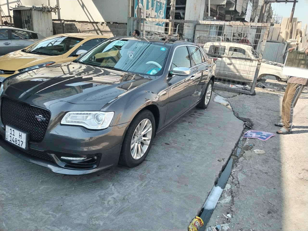 البيع اوبامه ١٧ جديده وجاهزه تخم ويل وتاير كير ومحرك حداديه كلهه جديده فول موصفات بيه ٣ قطع وجملغ كلير ١٨٠ وبيهه مجال الطبين *********** ١٧ رقم بغداد دولي اصل ١٧
