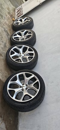 جیتی مکسیکی • تايرات جديد • درجة أولى