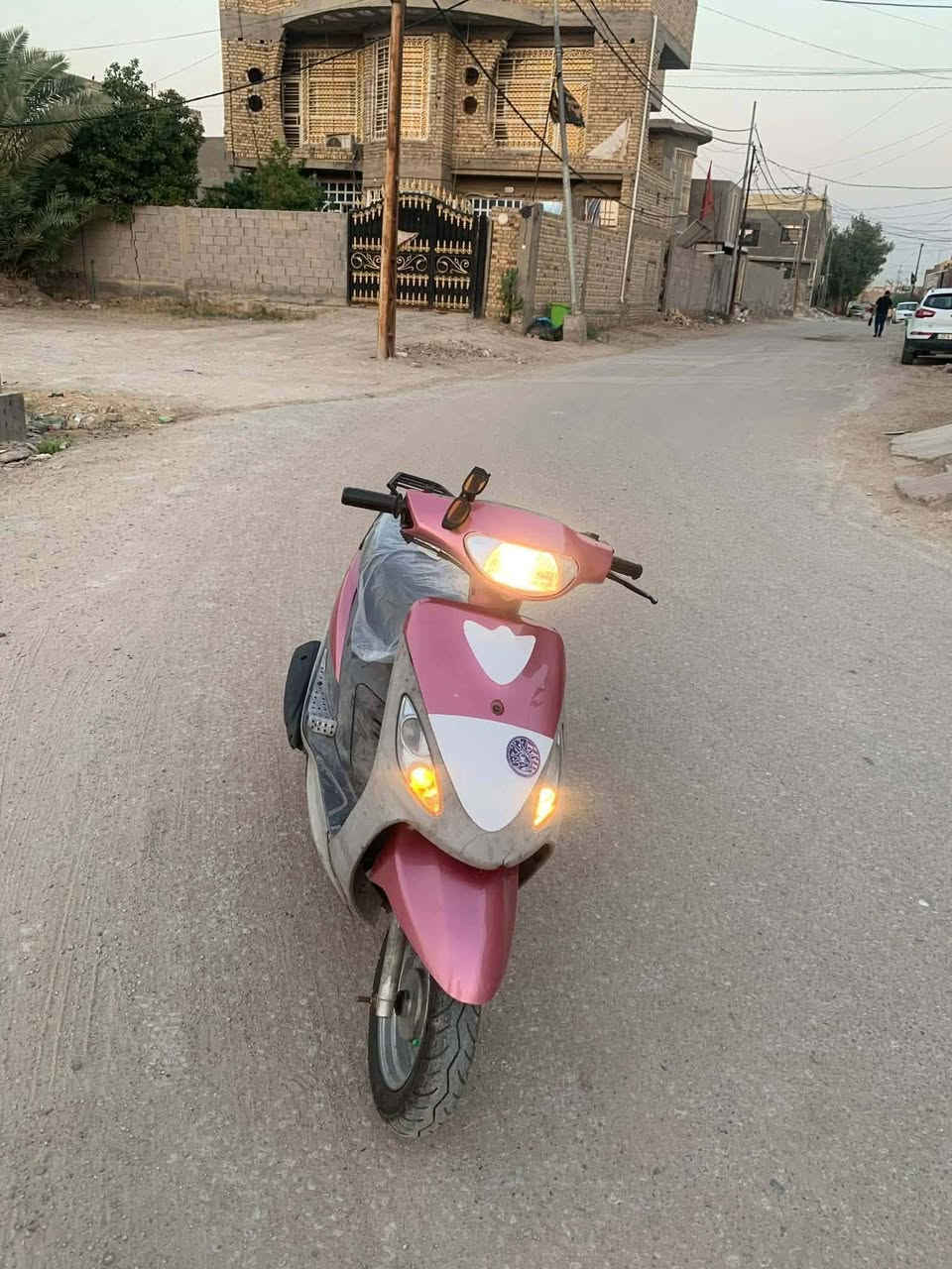 سلام عليكم درجه منغولي للبيع مفتوحه بس ولفات
درجه حلوه ونضيفه نكره سلف كهربائي شغاله كله المو شراي اطلع كبل السعر ب 550 وبيه مجال خاص مفتوح وبيك خير ودلل ***********
