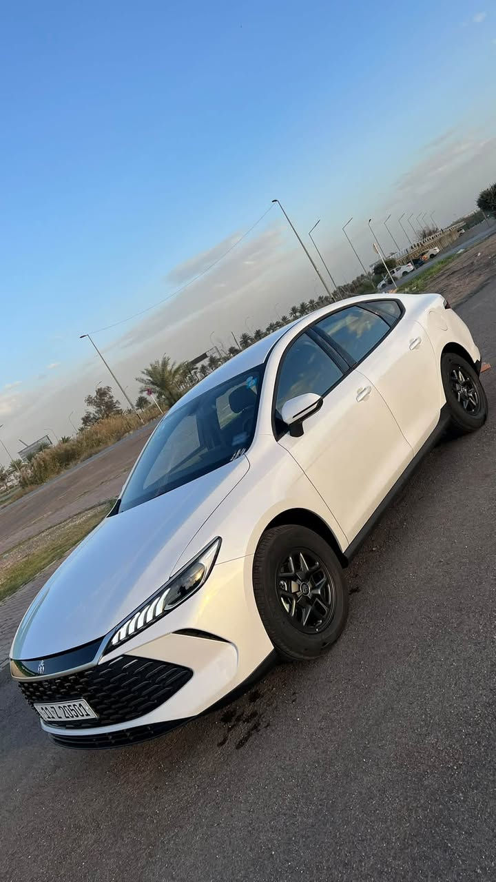 🔥 للبيع BYD Qin Plus (كن بلاس) - موديل 2025

 العداد (الممشى): 13,500 كم قابل للزيادة 

 مكفولة كفالة عامة (السيارة بحالة الوكالة تماماً).

 الملاحظات: يوجد شخط بسيط في الدعامة الخلفية 📌فقط 
 
الملحقات: السبير (الإطار الاحتياطي) لم يُستخدم + الشاحن 
الأصلي وكامل ملحقاتها موجودة.  + ارضيات الحوضيه مع الصندوك الخلفي  سعرههن 120 الف 

متواجد  عالفيس  وواتساب ***********  

💰 السعر: 20 مليون و500 ألف (20,500,000) دينار. وبيها مجال  للشراي
