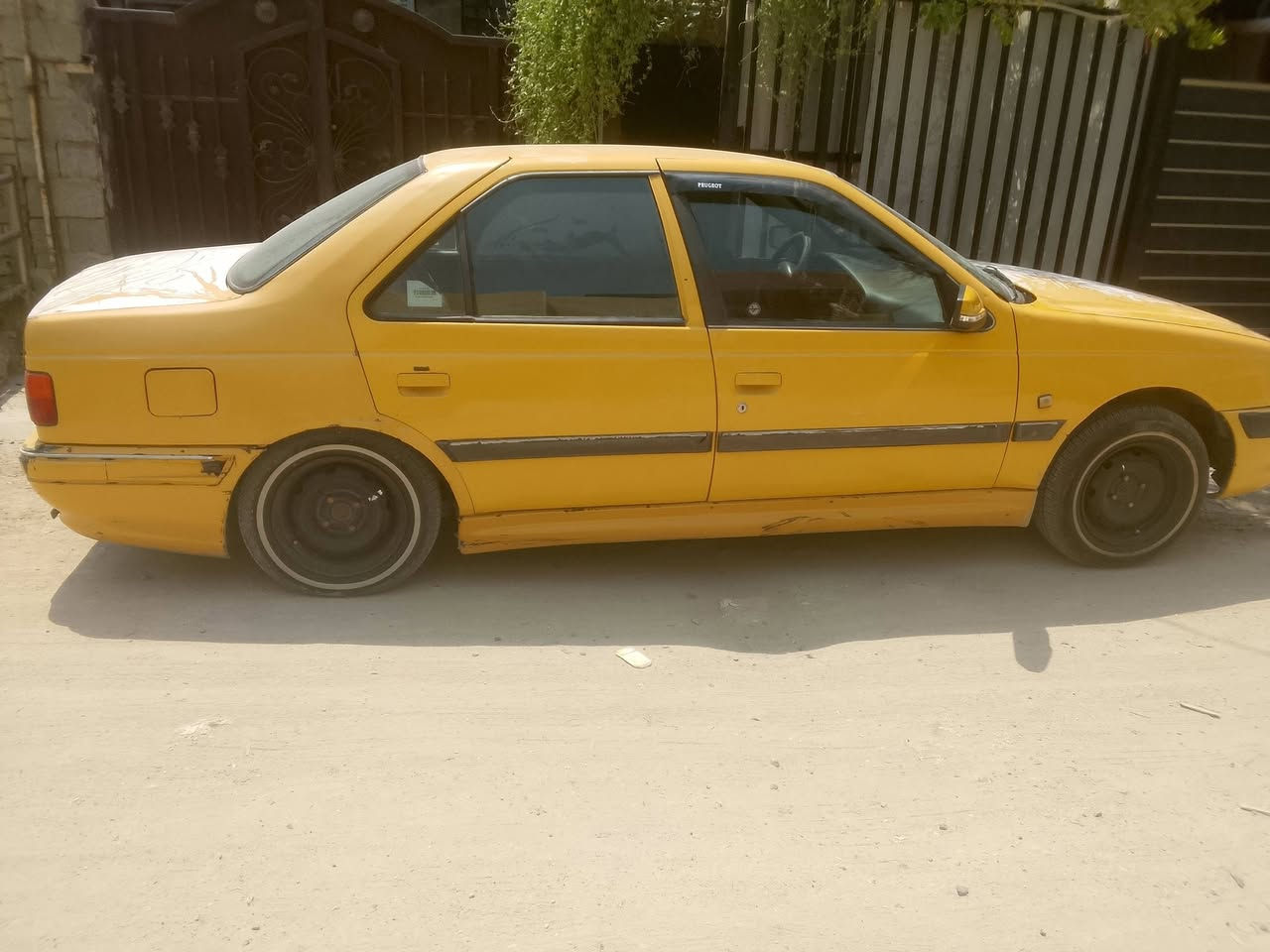 بيجو بارص 2015 ,$36
***********
