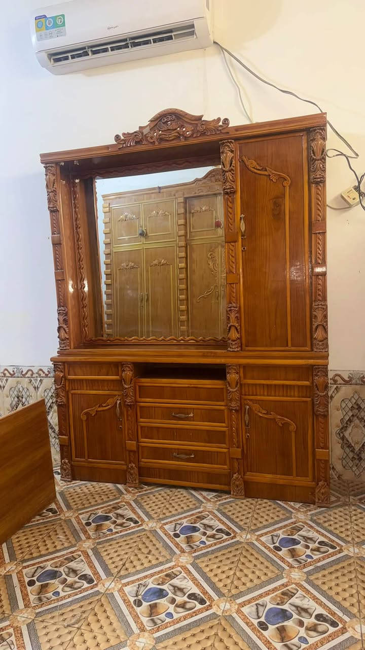 غرفة نوم • خشاب عراقي • كربلاء