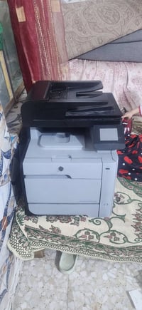 طابعه للبيع بس صار فتره ممشتغله  قيم وخذ 07700013805