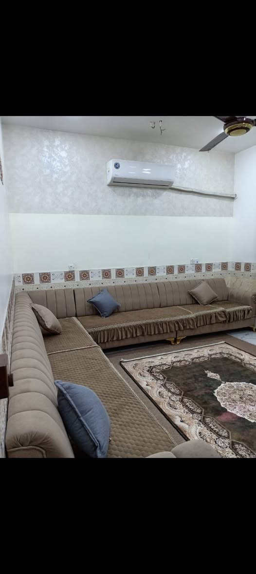 دار زراعي للبيع سند ١٧ المساحه ٥٠ متر في منطقه حي المواصلات قرب جامع خديجه بيت نظيف مابي نقص للاستفسار الاتصال على الرقم ***********

