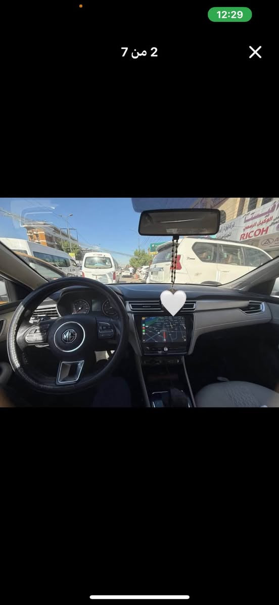 السلام عليكم 
MG 5استندار 
مديل 2024 
ماشية 72 الف داخل الضمان الشركة 
مواصفات السيارت 
تحكم ستيرن 
شاشة كبيرة تدعم كار بلي واندرويد 
اشاير بالمري 
مثبت سرعة 
لايتات لد منظومة  
داشكام 3كامرات 
سيارة مكفولة لاصبغ ولاتبدل ولا بارد  وعندي شباك جديد بعدني ماشاده 
السعر 90 وبيه مجال
***********
