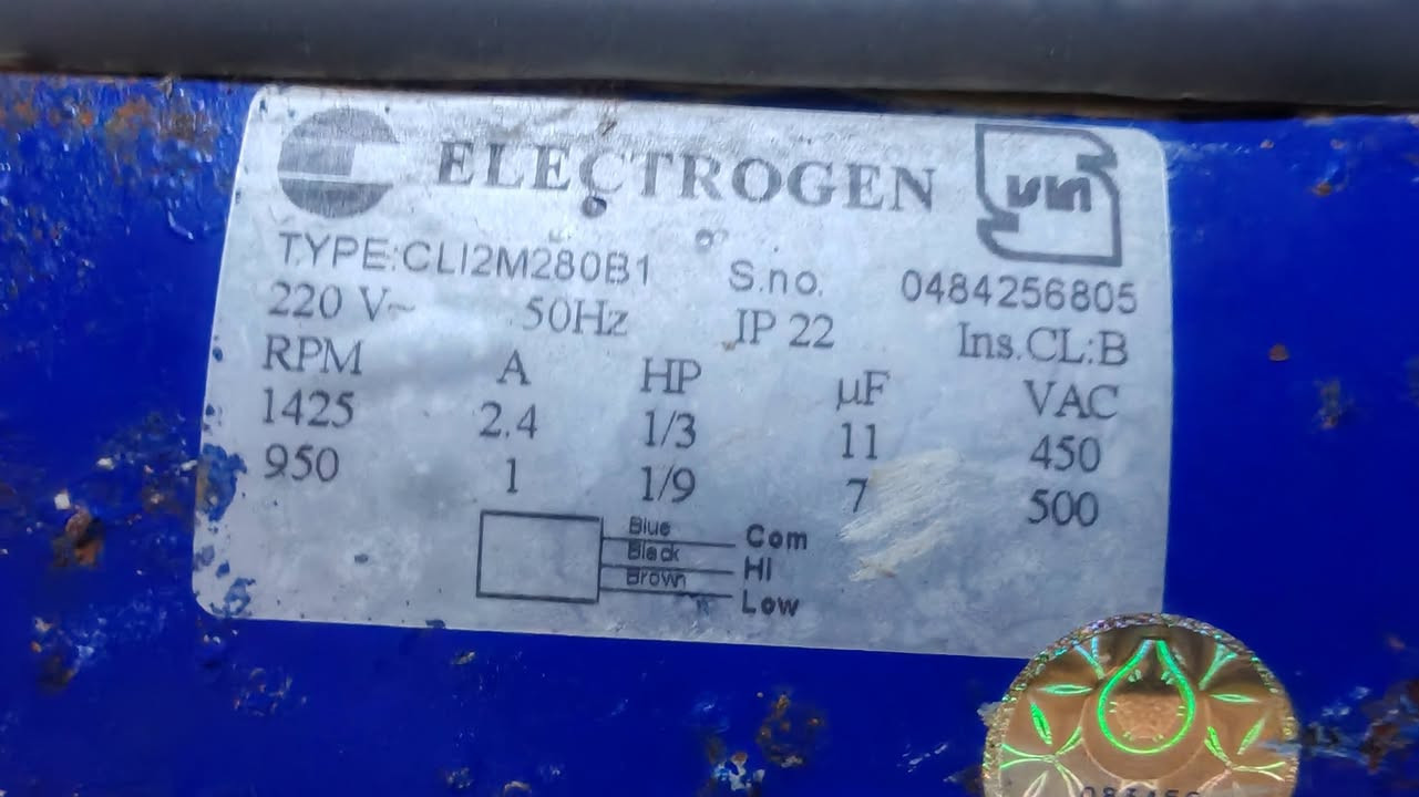 ماطور كولر Electrogen أصلي 1/3 حصان للبيع
​الحالة: مستعمل نظيف، شغال ومجرب (الفحص عند الاستلام).
​المواصفات: سرعتين (عالي وواطي).
​المكان: بغداد - مدينة الصدر.
​السعر: 35
للتواصل: واتساب ***********
