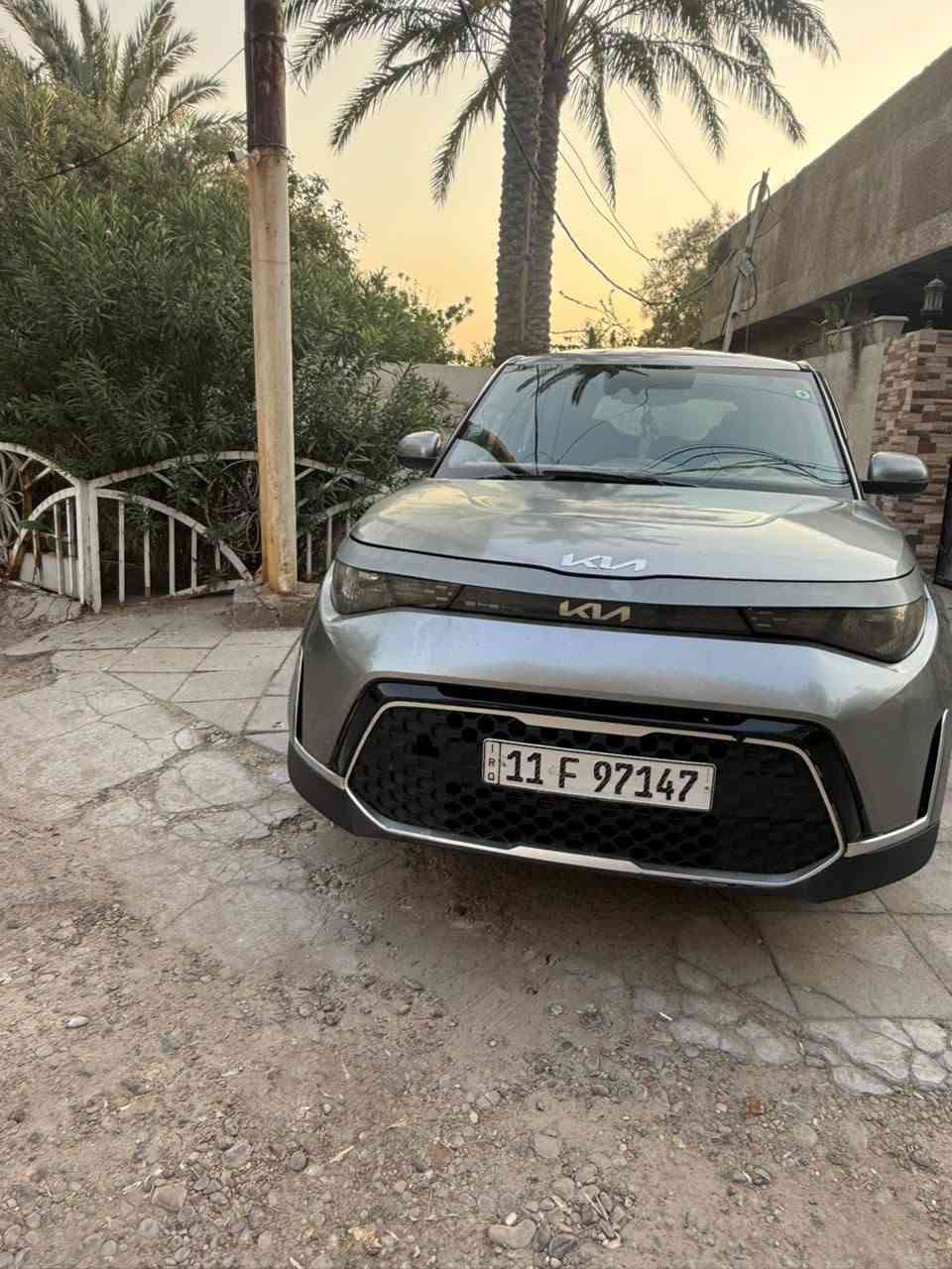 🚘 كيا سول 2023 للبيع
🔹 ماشية 26 ألف كم
🔹 فول مواصفات عدا الفتحة
🔹 السيارة بدون كص
🔹 كاملة وما بيها أي نقص
🔹 صور الحادث متوفرة، للي يريد الصور يراسلني وأدزله الصور
📍 المكان: بغداد – الأمين الثانية

💰 السعر: 100 ورقة

📞 للاستفسار:
***********
