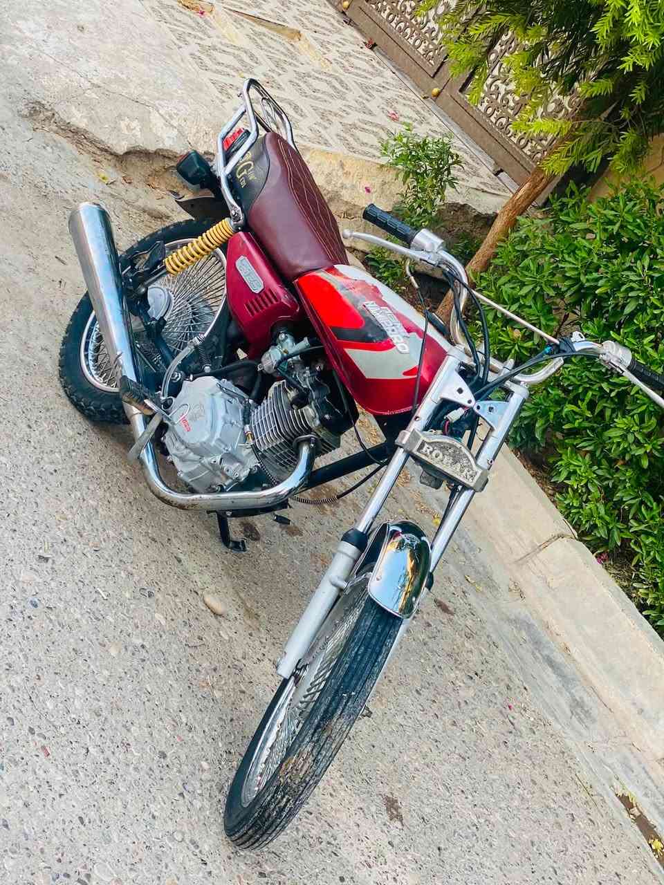 سلام عليكم. تايكر لبيع.2021 محرك. شرط لا صرف. ولا بخار  بلشرط  زوج تايرات جدد.  كهربائيات ضفيره بي.   دراجه. كل عيب. مابيها. سعر 325. بي. مجال. لشراي. جوه سوك. مكاني. كركوك حي العسكري. شراي. خابر ***********

