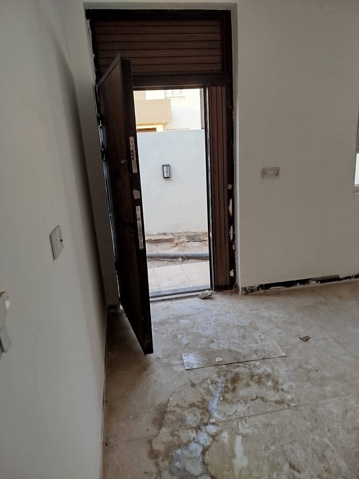 ٢٠٠م • طابو صرف • مجمع آشور ٢