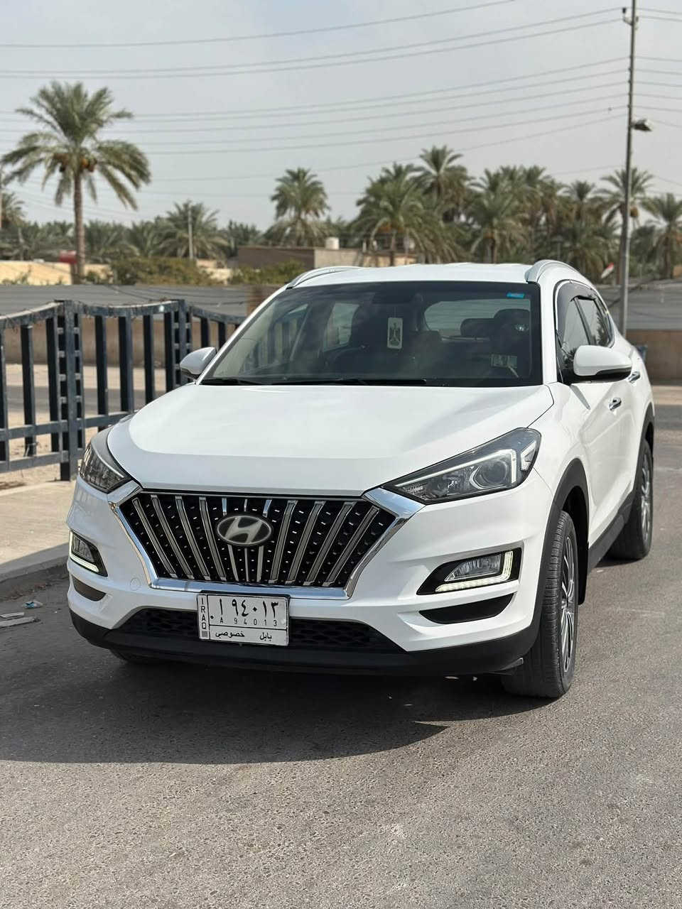 السلام عليكم
توسان مديل ٢٠٢٠ خليجيه كفاله عامه
ماشيه ٦٣ الف
مواصفات السياره 
شاشه
كامره 
تحكمات ستيرن 
قطعتين تبريد 
٣ وضعيات قياده 
٥ ويل كب 
كراسي كهرباء
مكان السياره كربلاء الحسينيه 
***********
***********
