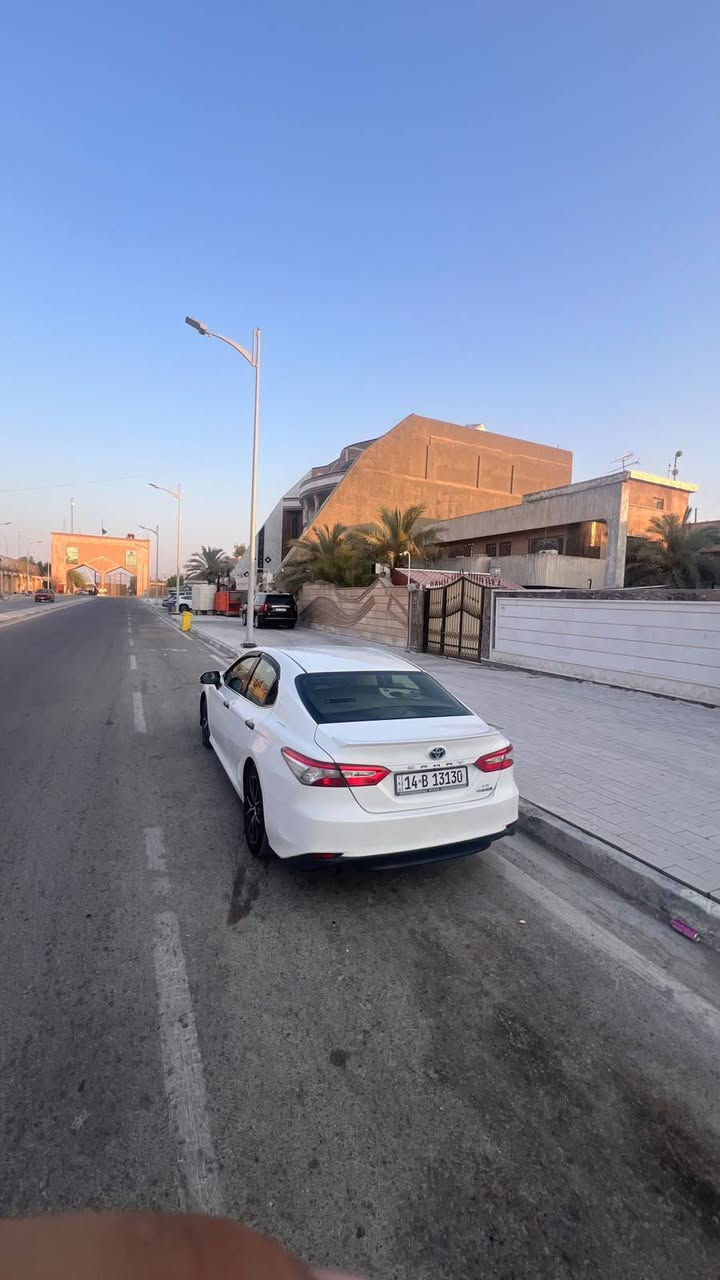كامري هايبرد مديل 2022
السياره معلايه 2023  السياره مصبوغه عام  السياره مبدل بيهه بابين جهت السايق فقط والباقي كلفاله. كهربائيات كلهه شغاله تبريد ثلج مكينه ثنين ونص اربعه سلندر  السياره بسمنه تحويل ثاني يوم 
السعر 137
العنوان بصره حي المهندسين 
للستفسار ***********
