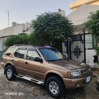 توماتيك • ٢٠٠٠ • داخلي اصفر