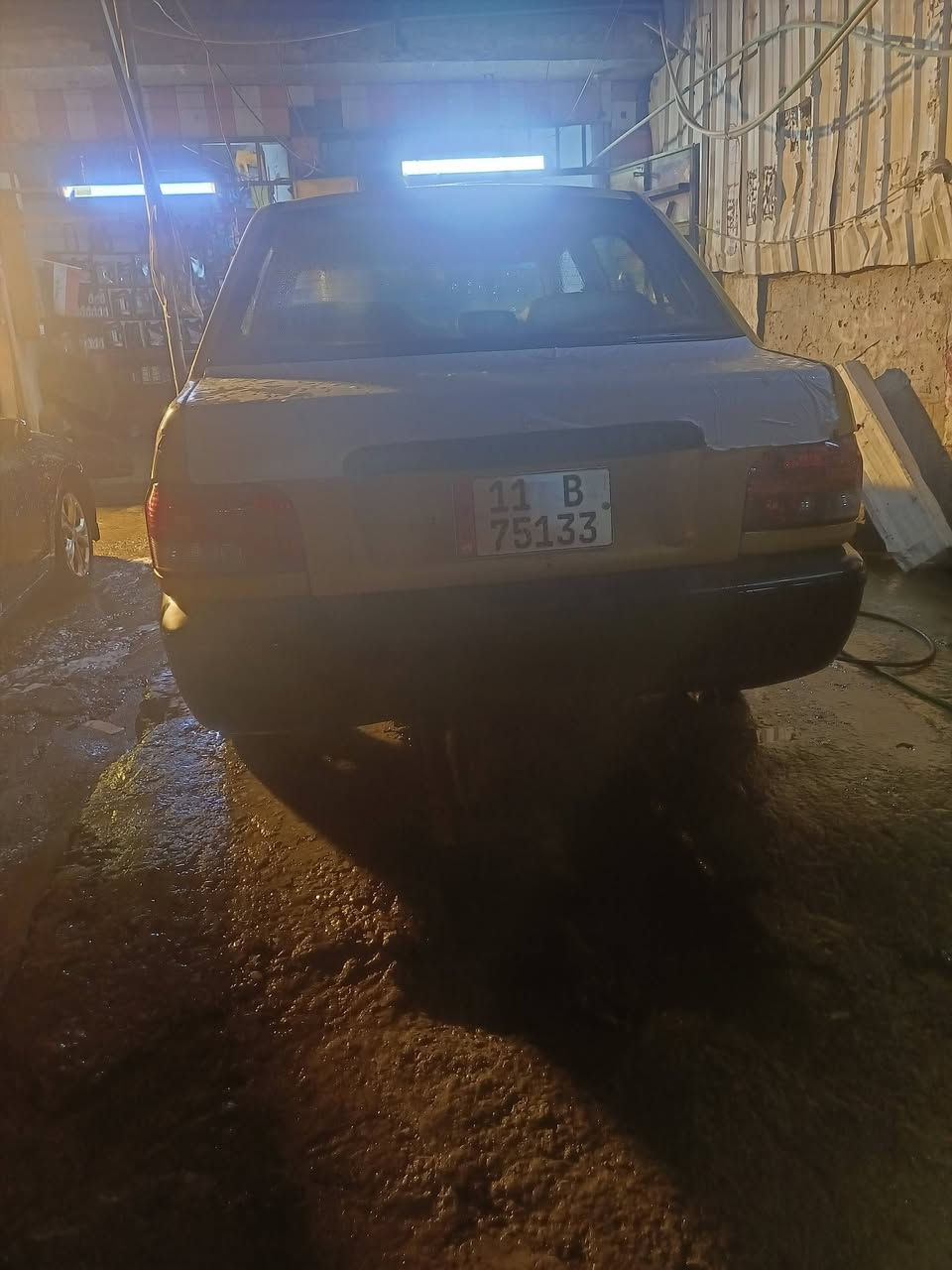 سايبه موديل 12جاهزه مكينه كير حداديه رقم جديد سنويه جديده هزه وغرامات وهيئه جدد صار سبوع بيع مستعجل السعر 20العنوان بغداد المدينه ***********
