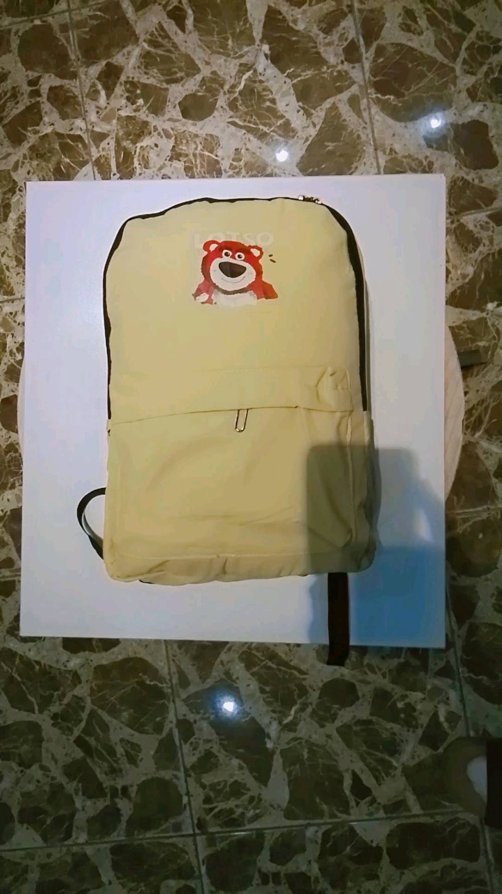 حقيبه مدرسيه جميع لموديلات وبألوان حلوه السعر لحقيبه ب 8 اثنين ب15الف الحجز والاعتماد على رقم واتساب ***********