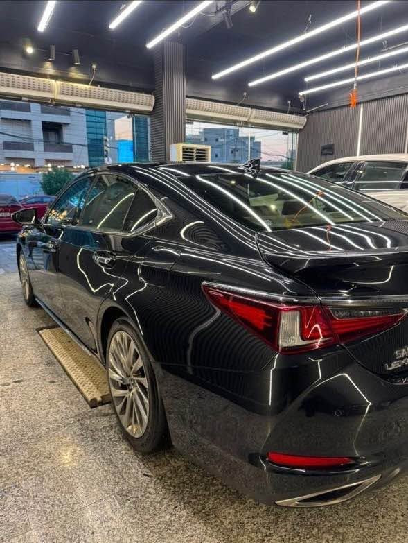 لكزس ES350 • بلاتينيوم • ١٠٠٠٠٠ كم