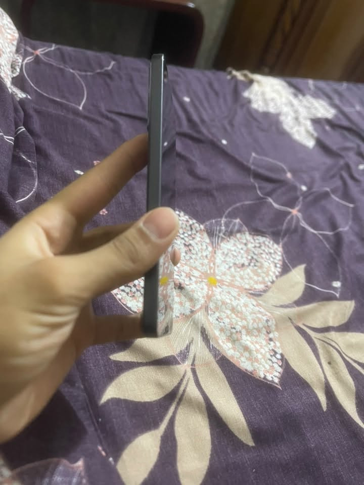 بوكو x6 pro 5G للبيع مستعمل ذاكره 512 رام 12 جهاز نضيف مثل ما موضح بلصور ومكفول من سماعات وسبيكر ومكفول من صيانه سعر جهاز ٢٧٥ الف بي مجال بسيط للطيبين

مكاني البياع للتواصل واتساب ***********
