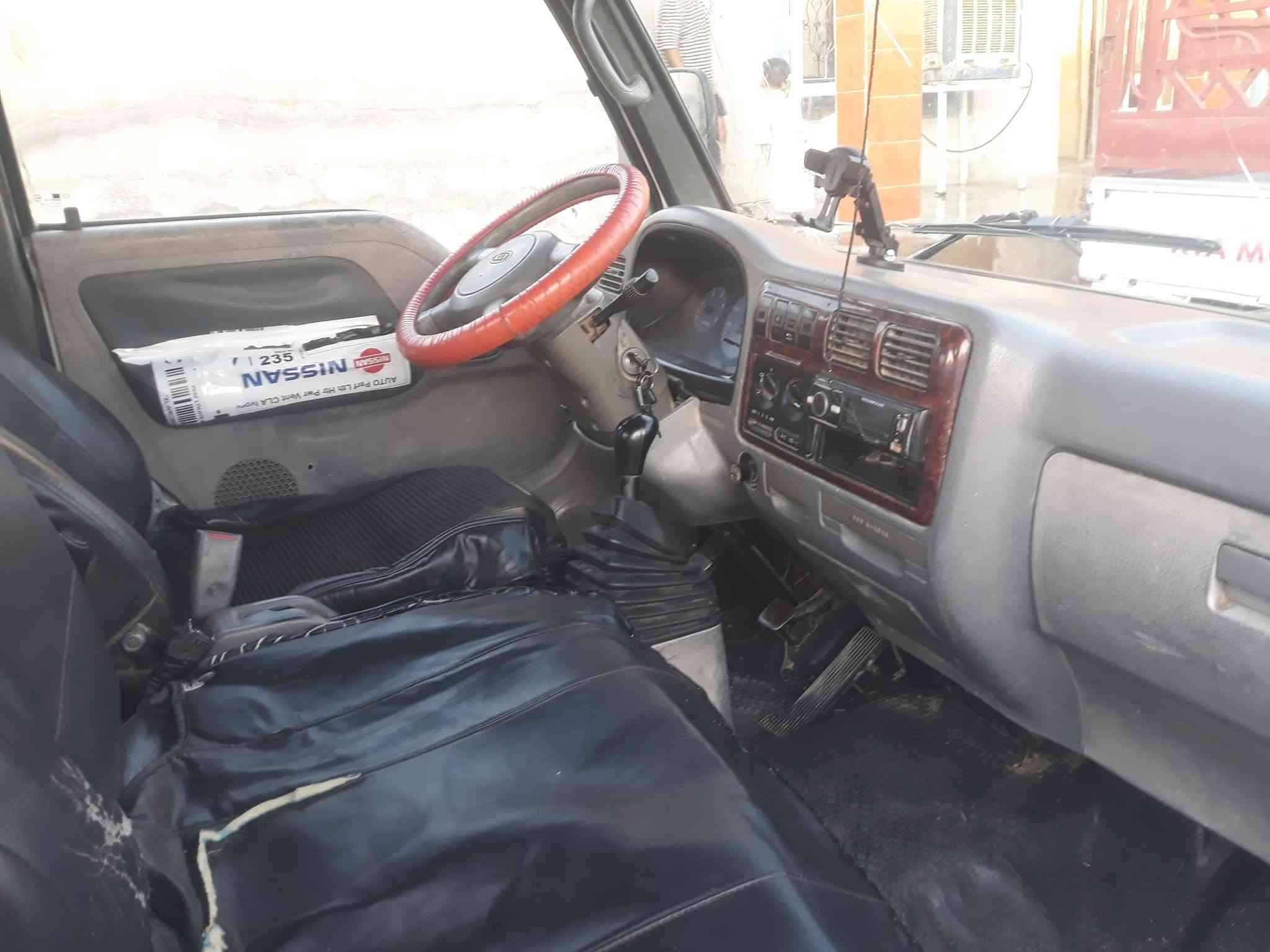 السلام عليكم كيا بزون مسجل انبار رقم جديد هزه جديده سنوه ٣١ مشروع وطني تحويل مباشر الشرعي اب كركوك  كير محرك اكسن صدر نضيف كهرباء كله شقاله السيارة ما مكصوص بي فطر بصيط او امصلح السعر ٦٢ وبيه مجال اخوان السيارة جاهزة مابيه نقص مكان السيارة الشرقاط البيع نقد او عتضر عن المرس رقم الهاتف ***********
