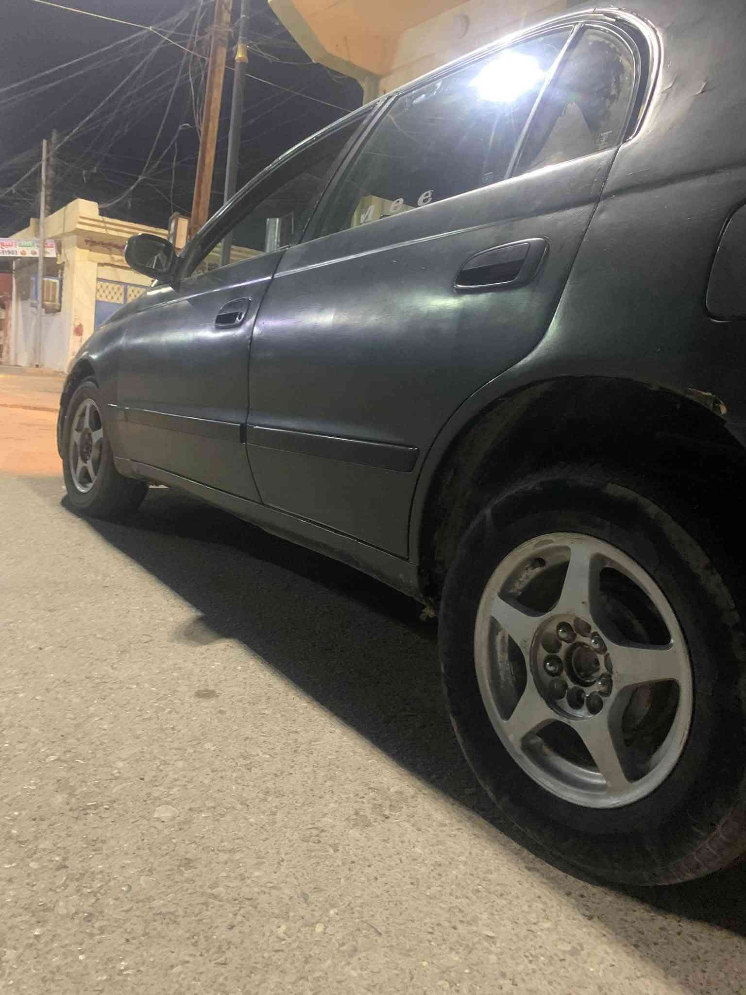 فرخ بطه مسجله بغداد ماندل راعيها .. بيع او مراوس

# كير محرك شرط
# مسجل اربع سماعات
# جوم يصعدن وينزلن.                # ملاحضه السياره يعوزها 

                                   مصرف خفيف يعني نوزل بيها واكف 

                                           مشط ستيرن يرادلو تعمير يعني 

                          مايكلفن ١٠٠ بالزايد ١٥٠ الف 

# تايرات جدد وياله جدد
# كشر جديد شوف العين
# بطاين بوب ودشبول جديد
# كهربائيات شرط لايت عالي ناصي

ترهم بيع او مراوس السعر ١٨ وبيها مجال بسيط مكاني الشرقاط
