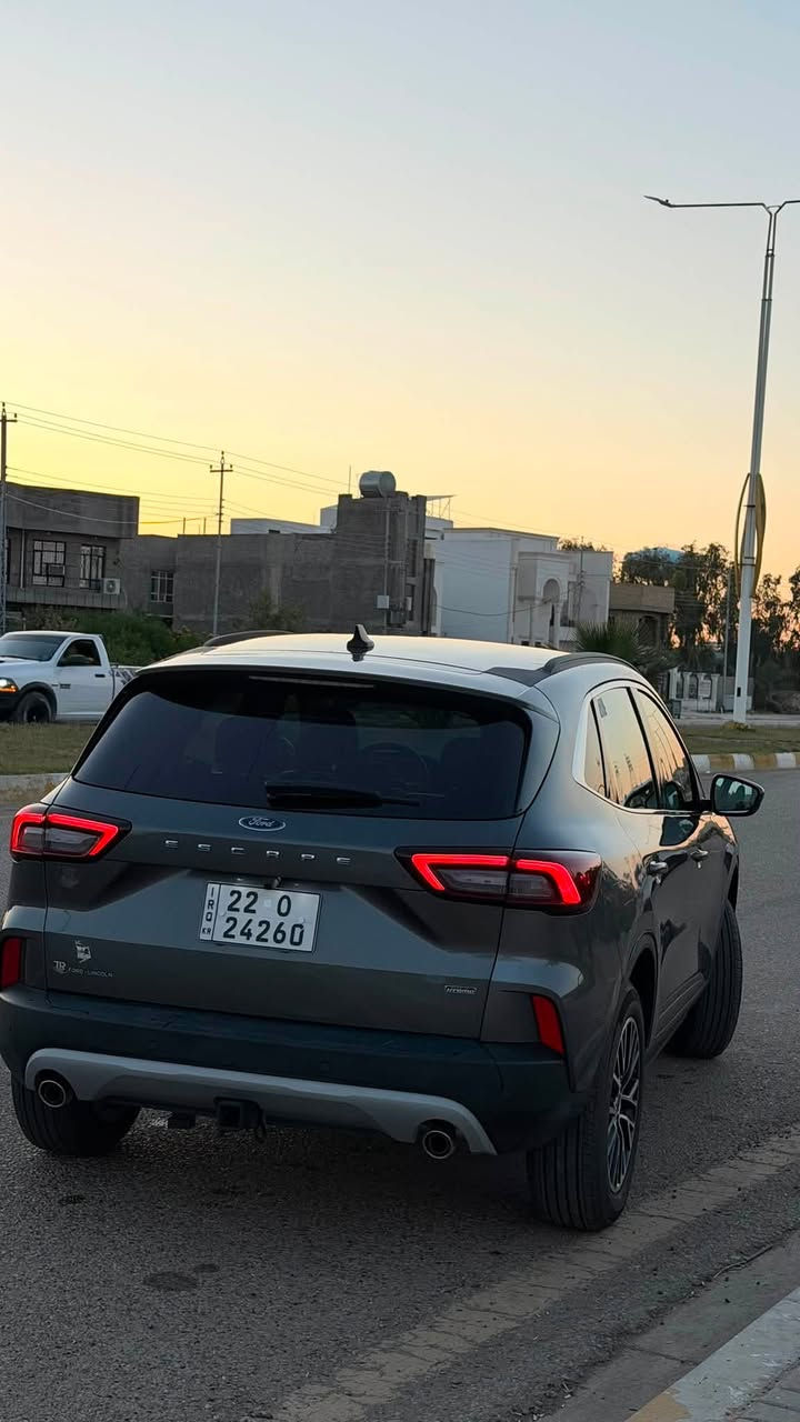 2025 𝐅𝐎𝐑𝐃   Hybrid 

🚨رقم اربيل +هزة وسنوية 2027
فورد. سكيب موديل : 2025 هايبرد بلگن بدون صبغ

محرك 2500 بانزين -كهرباء

اللون : نفطي  

عداد المسافة : 11  الف كم فقط

  مـــواصـــفات 

عدادات الكــــترونــــي

شاشه ايباد جبيره تدعم كار بلي وخرائط

بصمة ابواب

بصمة تشغيل

شاشة دشبول ديجيتال

كــــاميــــرا 

كير ماوس 

هاند بريك بصمة

اوتو هولد : 𝐀𝐔𝐓𝐎 𝐇𝐎𝐋𝐃 

اوتو ستوب : 𝐀𝐔𝐓𝐎 𝐒𝐓𝐎𝐏

رادار امامي (تحديد مسار)

رادار جانبي  (نقاط عمياء)

رادار خلفي (التحذير من الاصطدام)

حساسات خلف

 نظام قيادة  رياضي واقتصادي وزلق 

تحكمات استيرن

🚨 السيارة بيها بارد بالجاملغ الخلفي فقط كلشي بيها بلادي 

مكان السيارة : 🚨الفلوجة

السعر 187$ 

***********
