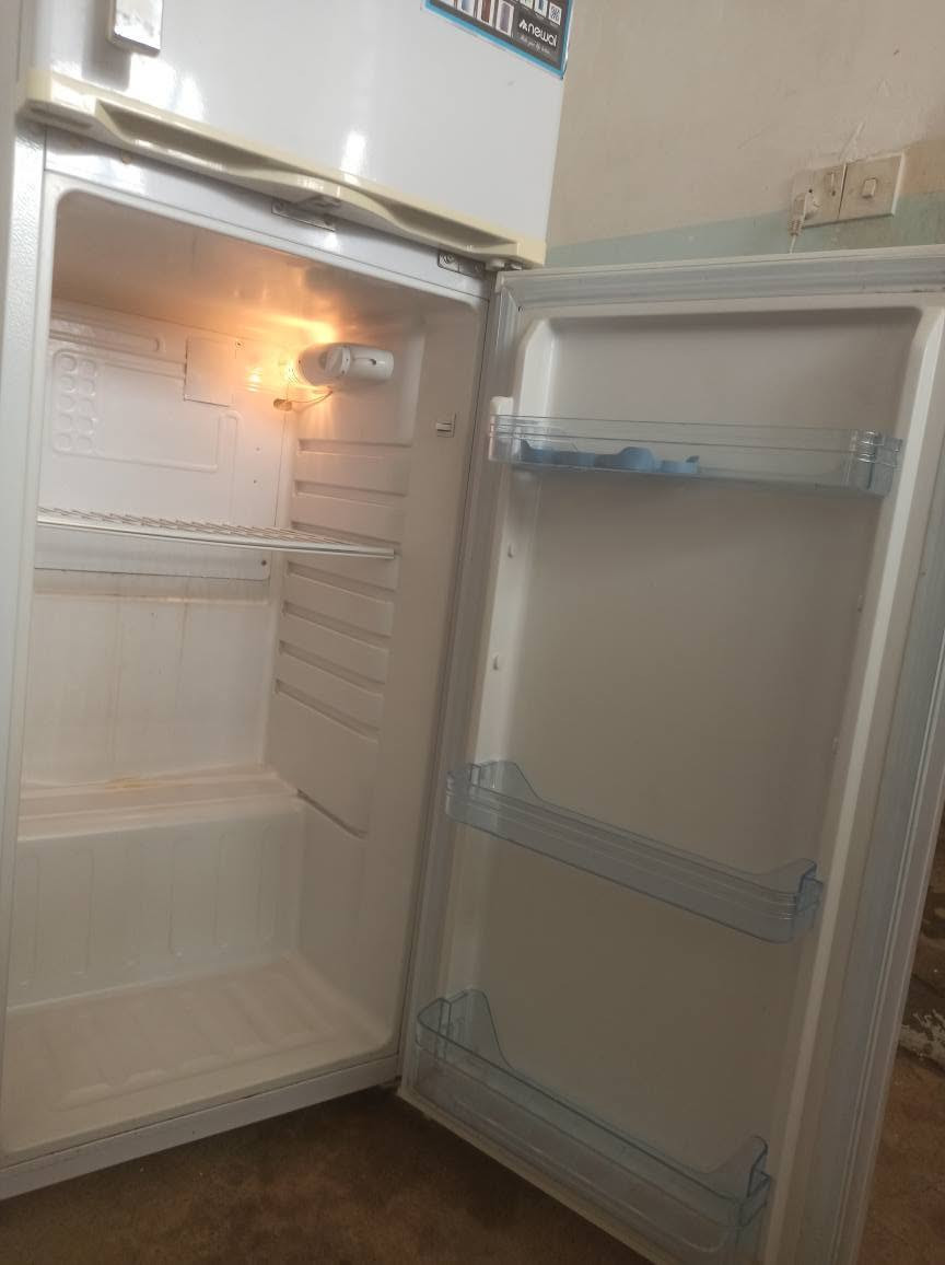 ثلاجة • بدها غاز • رانية