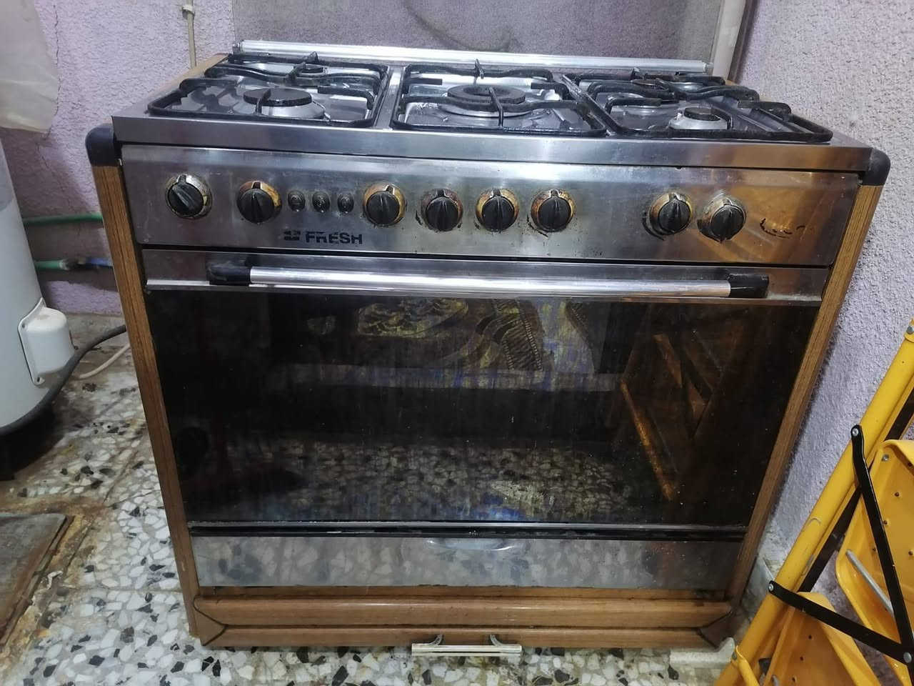 طباخ منزلي للبيع الحجم الكبير 
طباخ منزلي للبيع الحجم الكبير

النوع فريش مصري أصلي .. السعر 140
كربلاء / حي الأسرة شارع جامع الأمام محمد الجواد
رقم الهاتف : ***********
