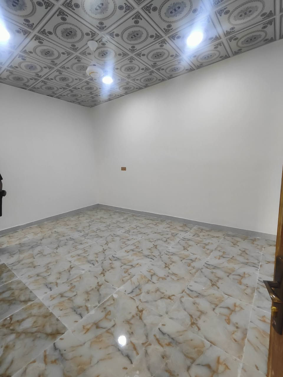 بيت حديث • وقف سني مسجل • ١٠٠م