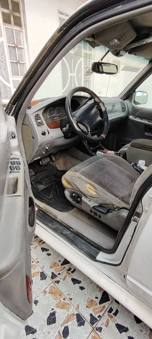 السلام عليكم
فورد اكسيبلور موديل 2000 مكينة 4000
Xlt v6
سيارة حلوة واعتمادية منظومة غاز وتبريد صدر خلفي جديد صدر امامي 50 بالمية تخم تايرات جديد فلنجات ودسكات تخم رقم كركوك انكليزي مشروع وطني باسمي سنوية لل2031 هزة جديدة سعر 70 وبيها مجال
كوت حي الحكيم ***********
