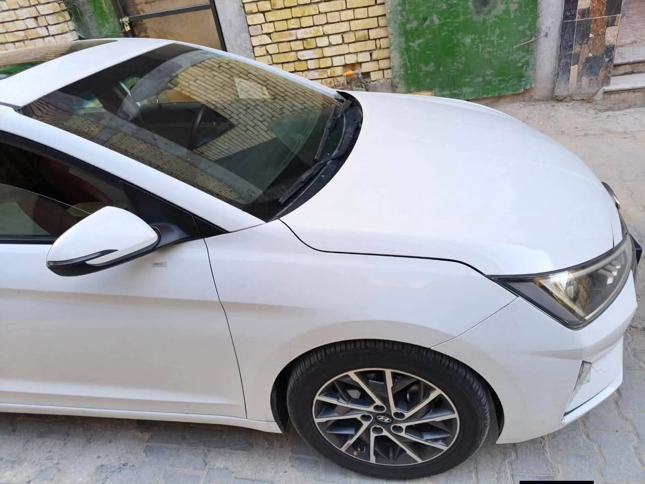 السلام عليكم النترا 2020
>خليجي 

>فول مواصفات

> بارد بل جنطه +  بيهه رصعتين بل قماره 

> رقم بغداد

>سونر موجود 

>ماشيه  100

>السعر 140 بيها مجال بسيط 

***********

مكان سياره كربلاء
